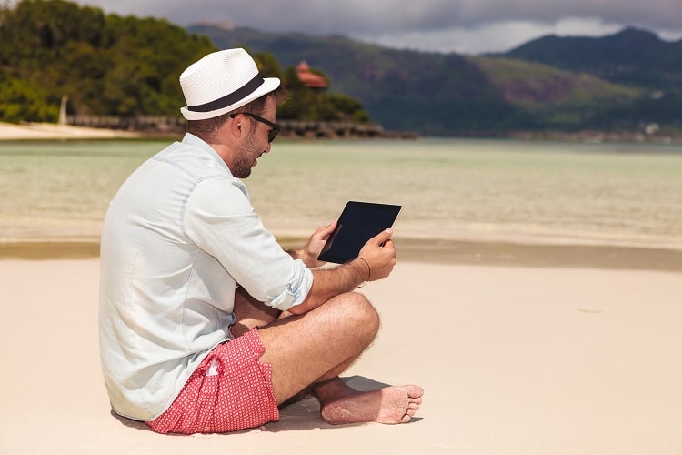How A Mobile Pharmacy Provides 24/7 Care